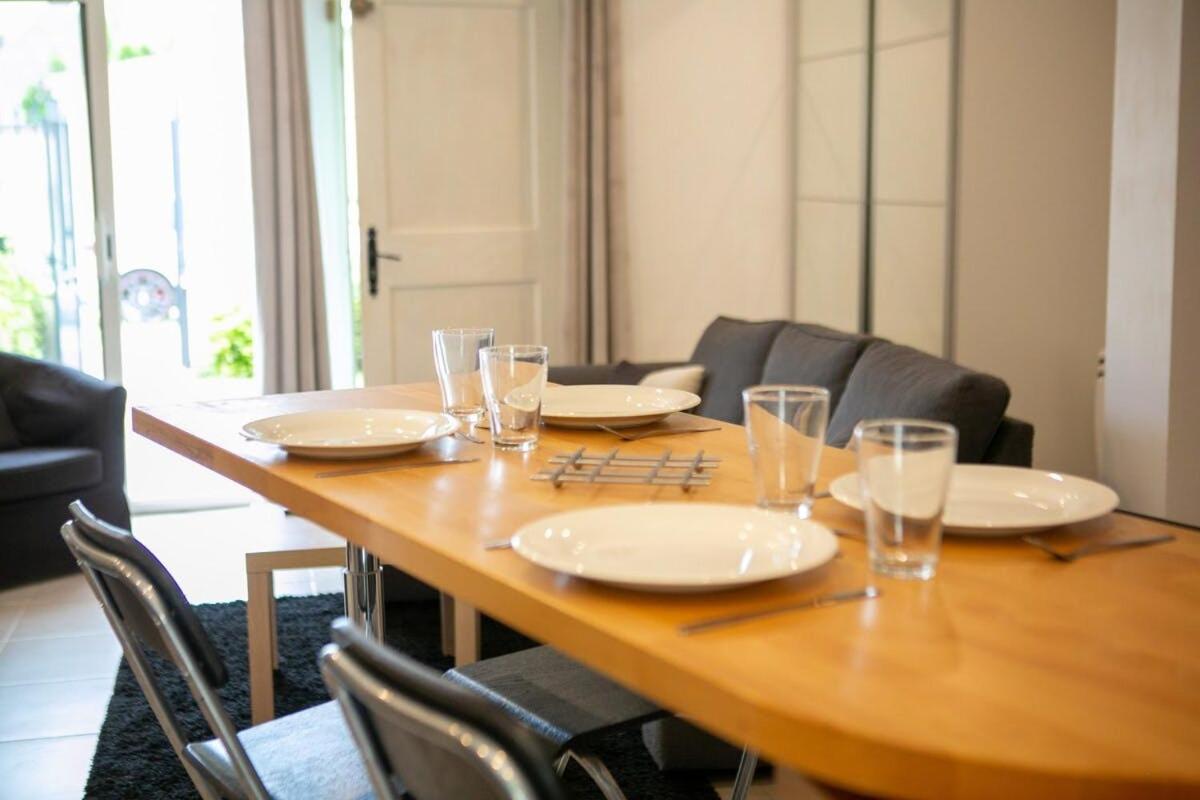 Appart'Hotel L'Arbonnaise - Calme & Chic Arbonne-la-Foret Екстер'єр фото