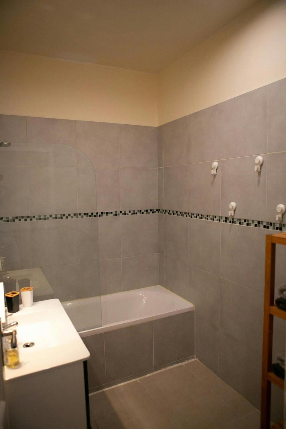 Appart'Hotel L'Arbonnaise - Calme & Chic Arbonne-la-Foret Екстер'єр фото